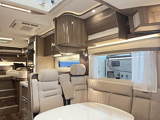Husbil-integrerad Kabe TM I 760 LGB 15 av 31