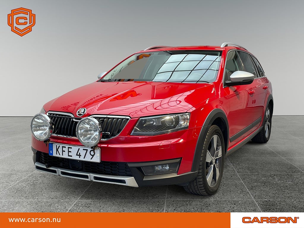 Skoda Octavia Scout 2.0 TDI 4x4 Aut Värmare Drag Apple 