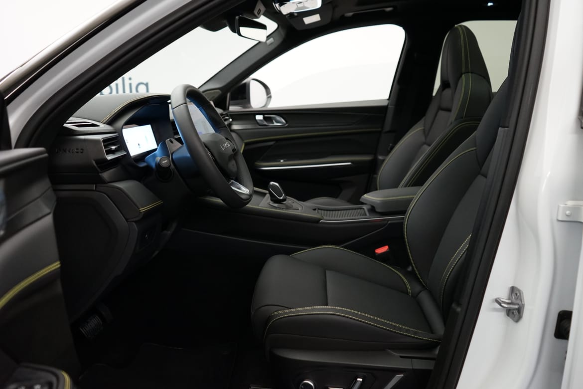 Lynk & Co 01 More PHEV, 360 Camera 2025, bild 5/27