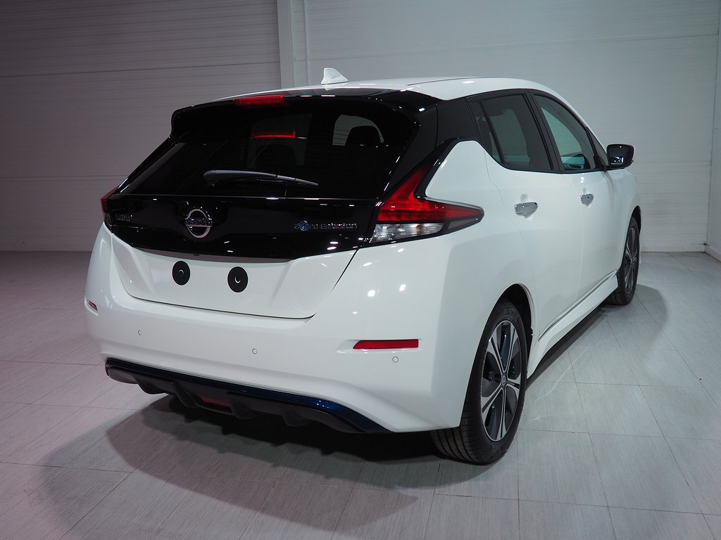 Nissan Leaf 59kw | Privatleasing 3995kr/mån | Räckvidd 35mil 2022