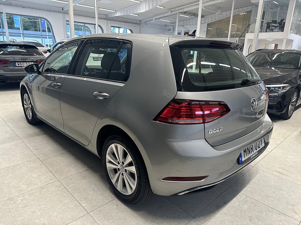 Volkswagen Golf 5-dörrar 1.6 TDI 155HK/PDC/AppleCarplay4.99%