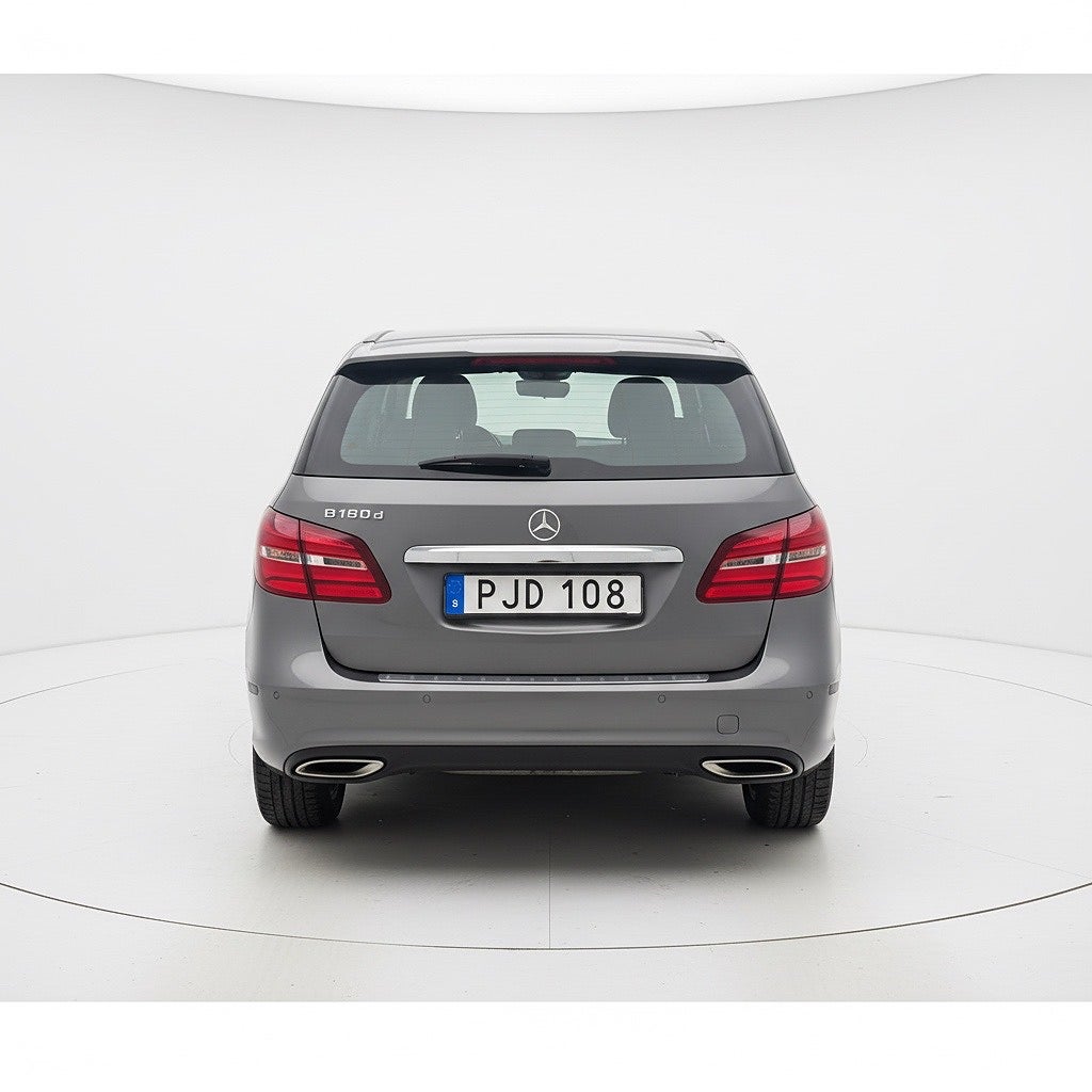 Mercedes-Benz B 180 d 7G-DCT, AMG sport, Panorama Automat