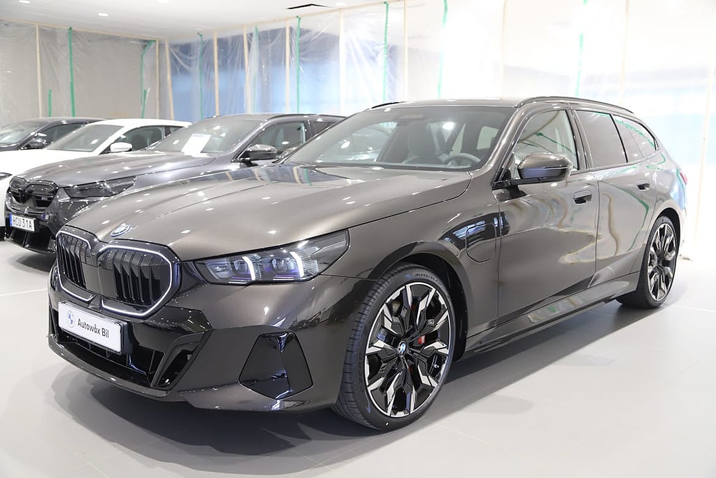 BMW 550 xDrive Touring // Individual //