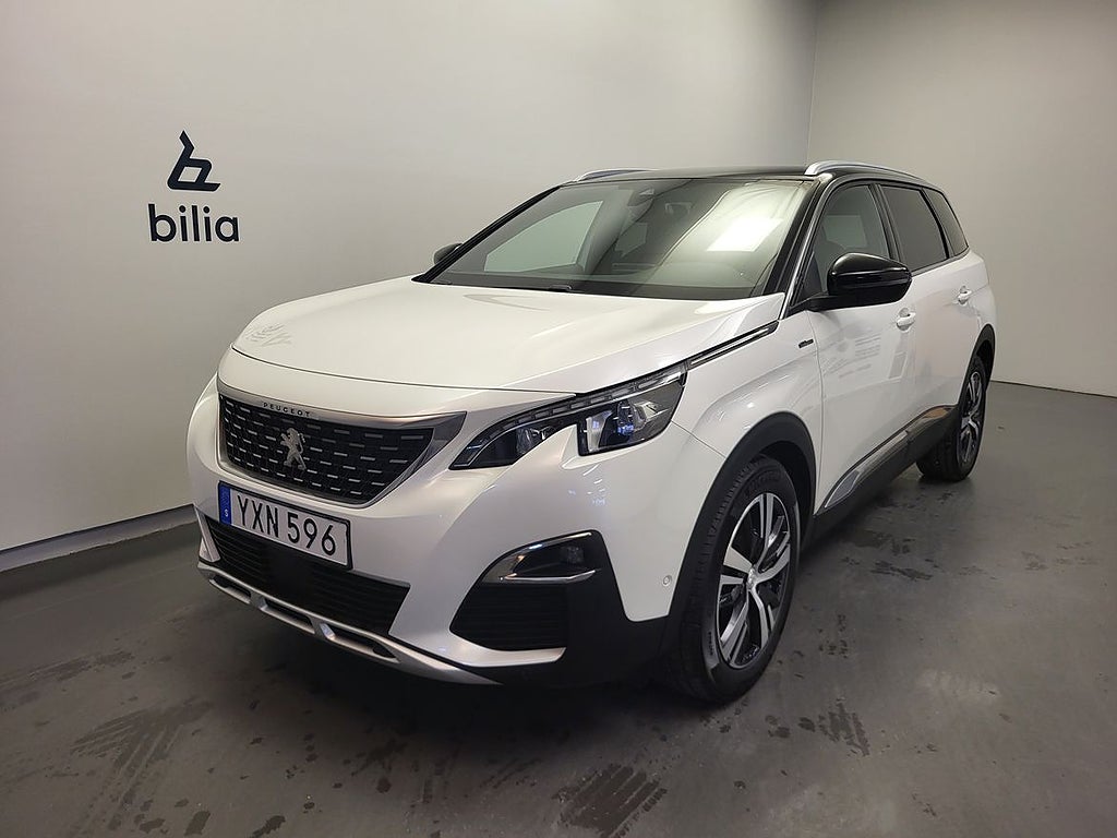 Peugeot 5008 1.6 THP 165 EAT / Dragkrok / Navigation /