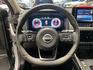 SUV Nissan Qashqai 14 av 23