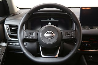 SUV Nissan Qashqai 16 av 25
