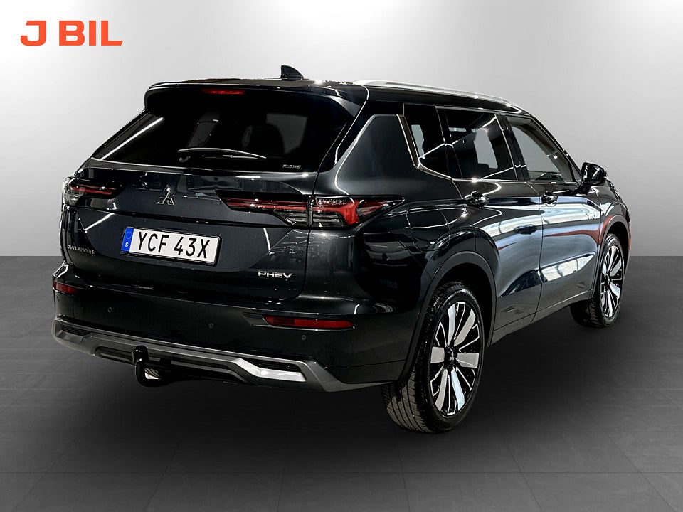 Bild på Mitsubishi Outlander Instyle PHEV 306hk Aut 4WD B-KAMERA DRAG