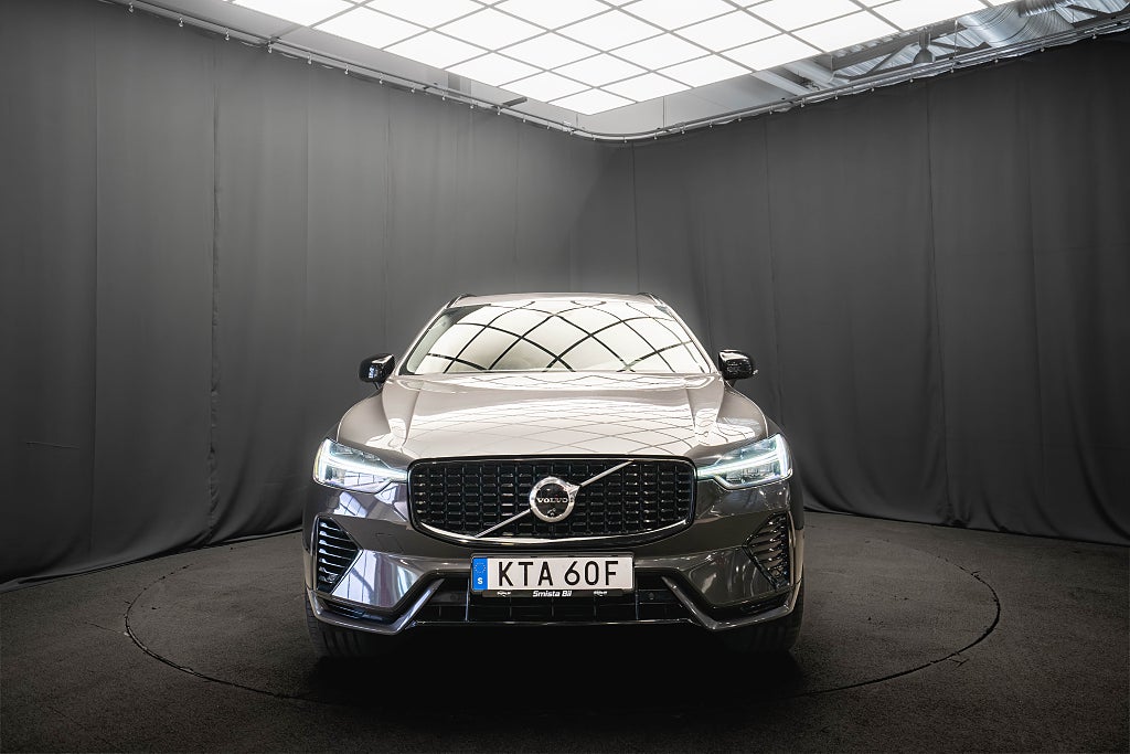Volvo XC60 Recharge T6 AWD DARK 21" DRAG 360 HK PANO ORREFORS MOMS