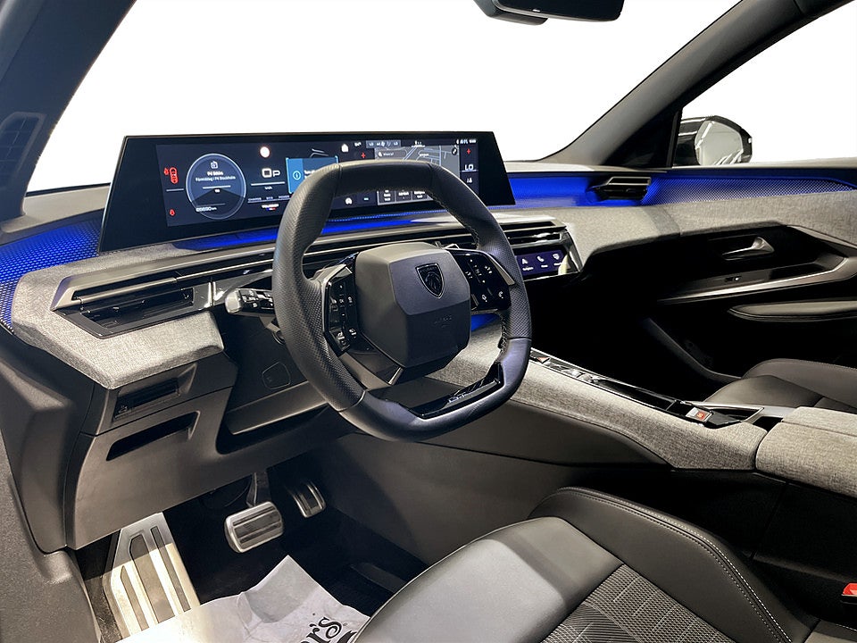 Bild på Peugeot 5008 GT Hybrid 145hk Aut KAMPANJ BRÄNSLE INGÅR