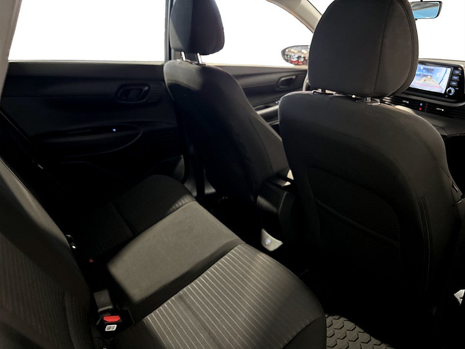 Bild på Hyundai i20 Essential 1.2 MPi 84hk B-KAMERA RATTVÄRME