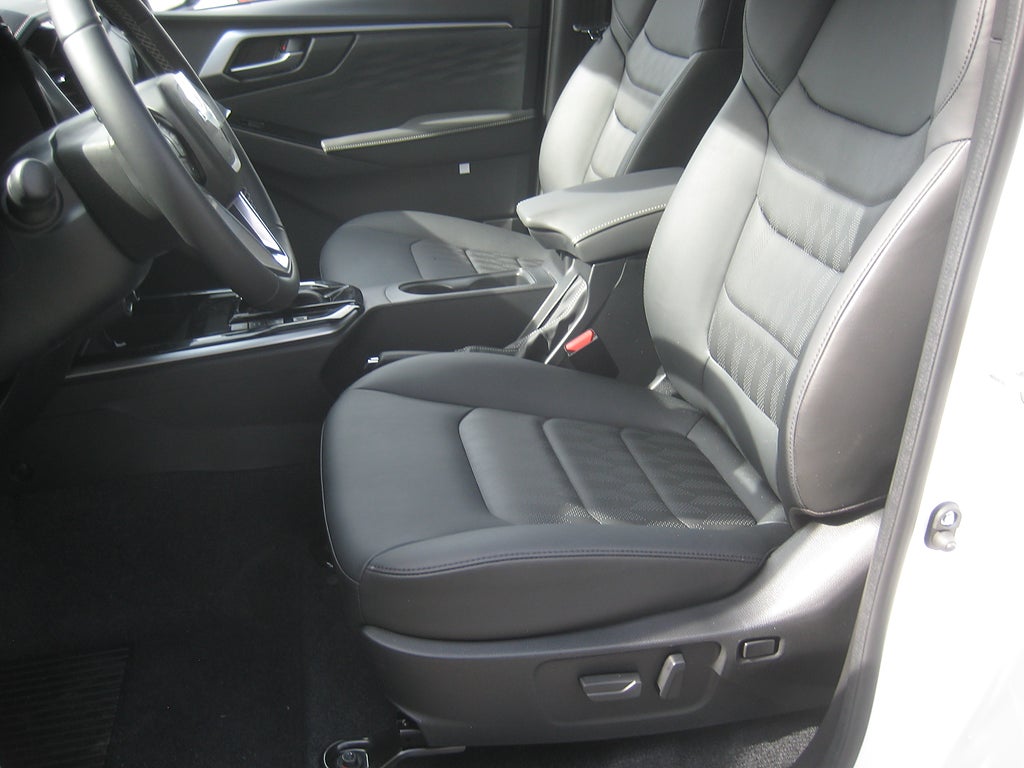 Isuzu D-Max 2024 - miniatyr 5