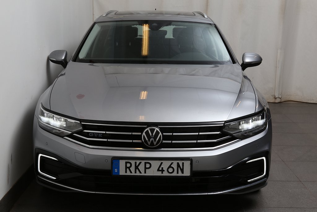 Volkswagen Passat GTE 1,4 TSI DSG Sportscombi Pano Leasbar 2021