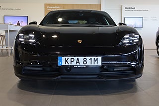 Sportkupé Porsche Taycan 8 av 31