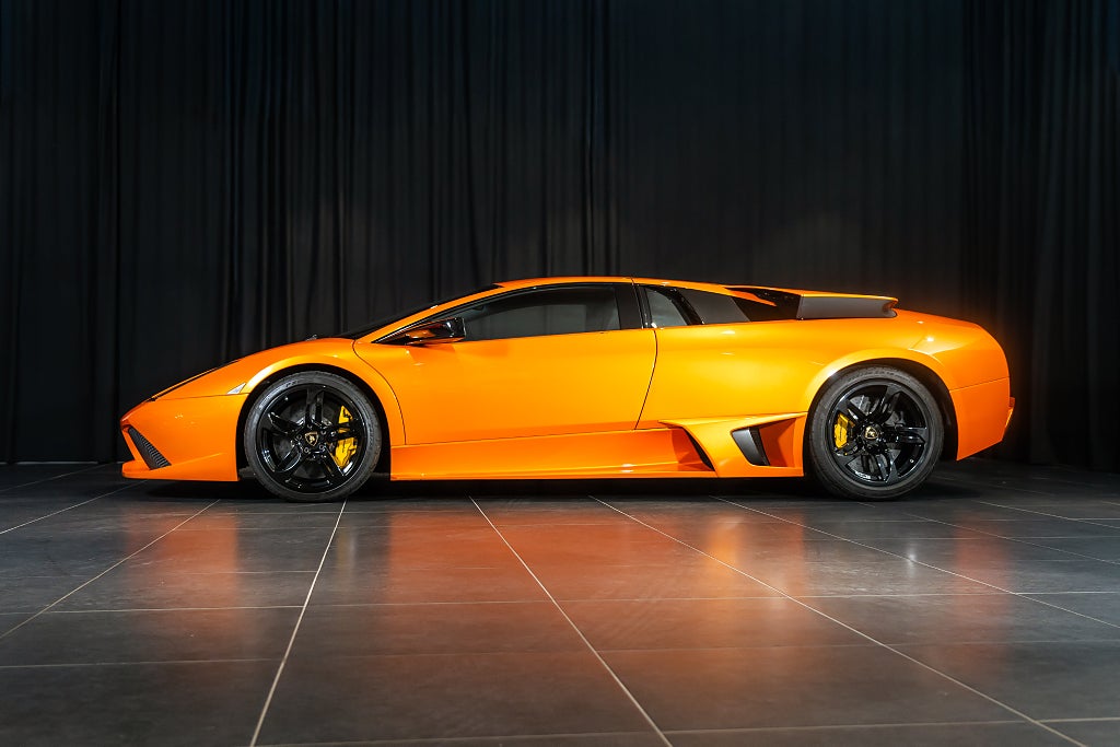 Gallery image 2 of 17