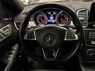 Mercedes-Benz GLE 350 d 4MATIC AMG Line Kamera/Drag/S&V-däck