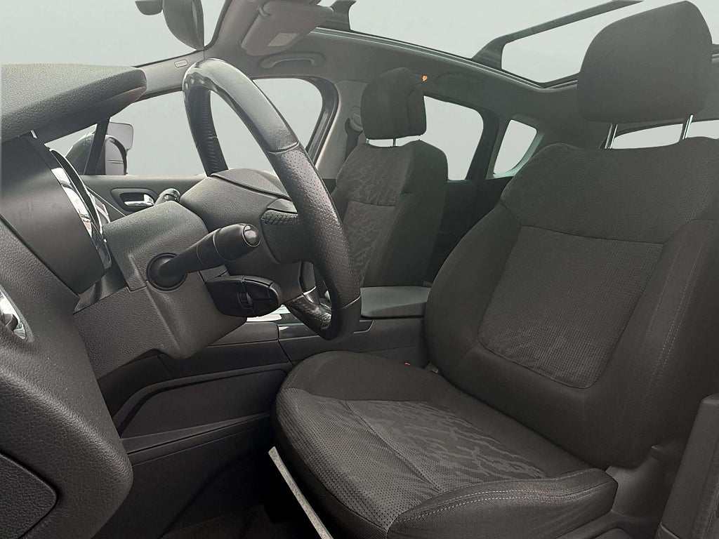 Peugeot 3008 1.6 HDi FAP Panorama HUD 2 Ägare V-Hjul - miniatyr 11