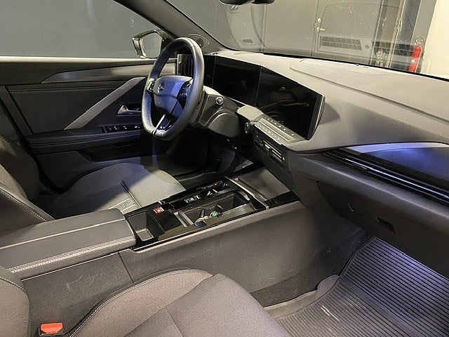 Bild på Opel Astra GS 5D 1.2 PT 130hk Aut - 360-KAMERA, NAV