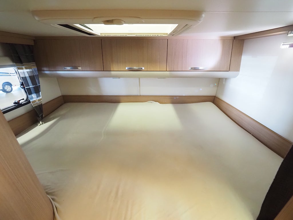 Sun Living Lido M 46 SP | Markis | Taksäng | Tvärbädd 131hk