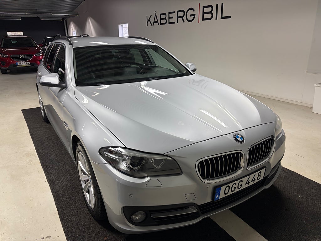 BMW 520d xDrive Touring /Sportpaket/Värmare Fjärr/Dragkrok/Navi 