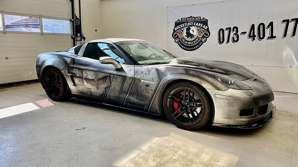 Den här Chevrolet Corvette har trimmats så att den har en effekt på över 600 hästkrafter. 