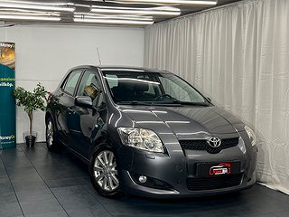 Toyota Auris 5-dörrar 2.0 D-4D Euro 5