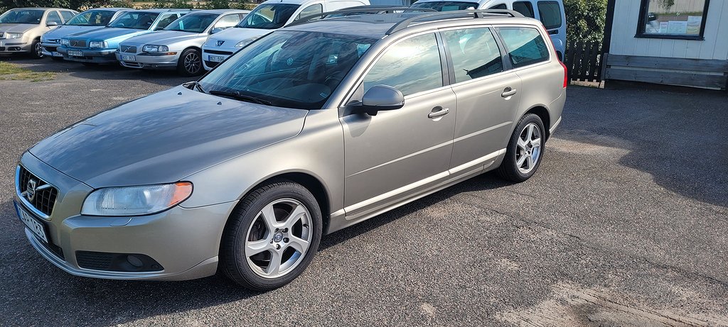 Volvo V70 D5 AWD Geartronic Momentum Euro 5 230 hk