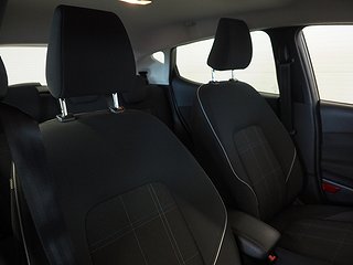 Halvkombi Ford Fiesta 10 av 21