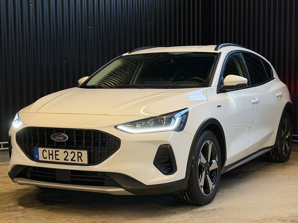 Ford Focus ACTIVE 1.0 HYBRID E85 ACTIVE BUISNESS/KAMERA/NAVI 125Hk