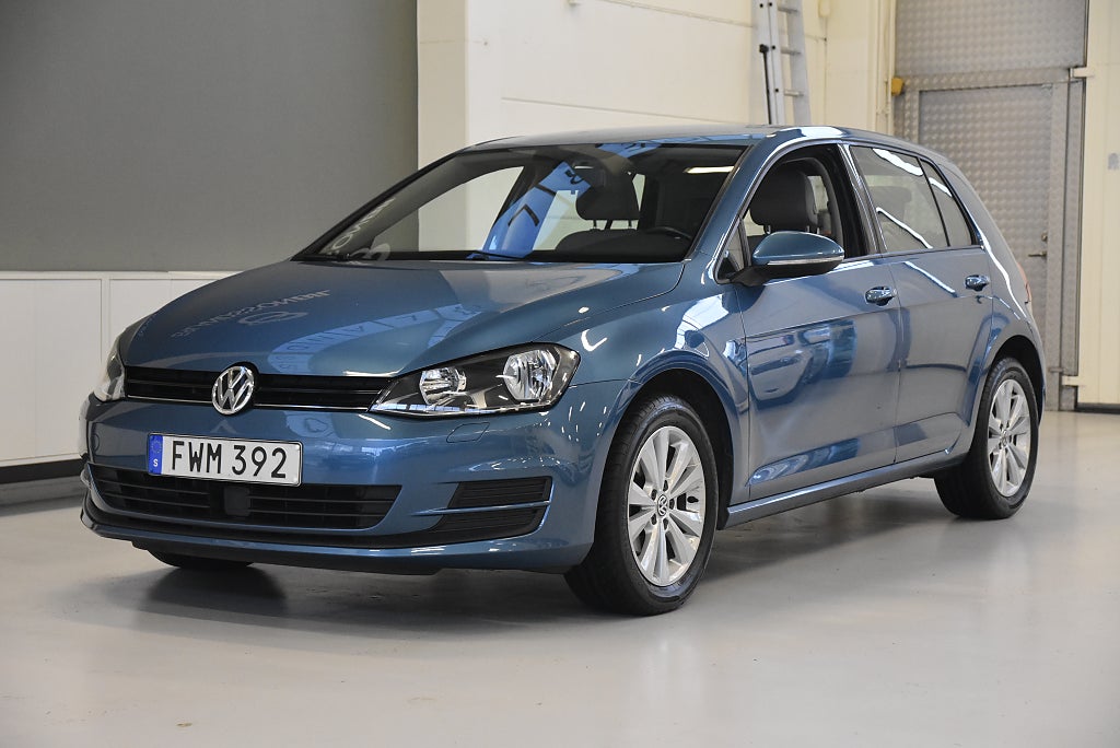 Volkswagen Golf I 5-dörrar 1.2 TSI BMT Masters Euro 5 NYSERVAD B-KAMERA