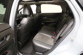 SUV Nissan Ariya 25 av 28