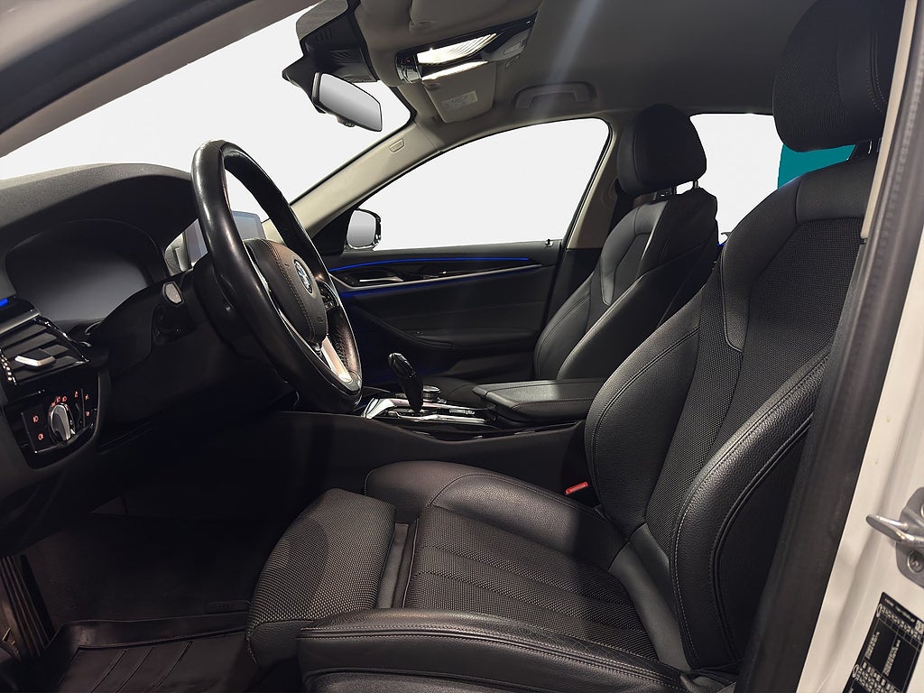 BMW 530e xDrive, Sportline, 2 brukare, Nyservad