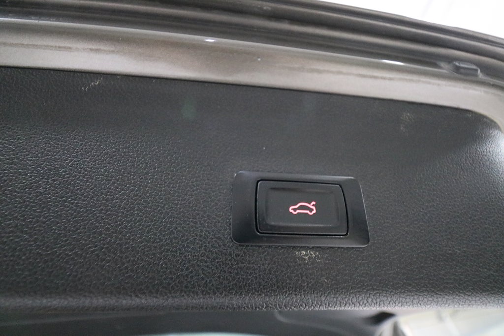 Audi A4 Allroad 2015 - miniatyr 15