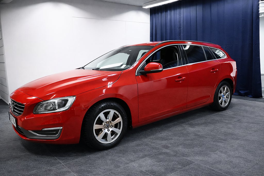 Volvo V60 D4 Momentum | Keyless | Drag