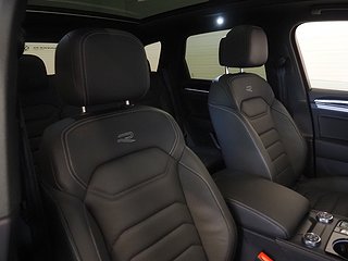 SUV Volkswagen Touareg 12 av 26