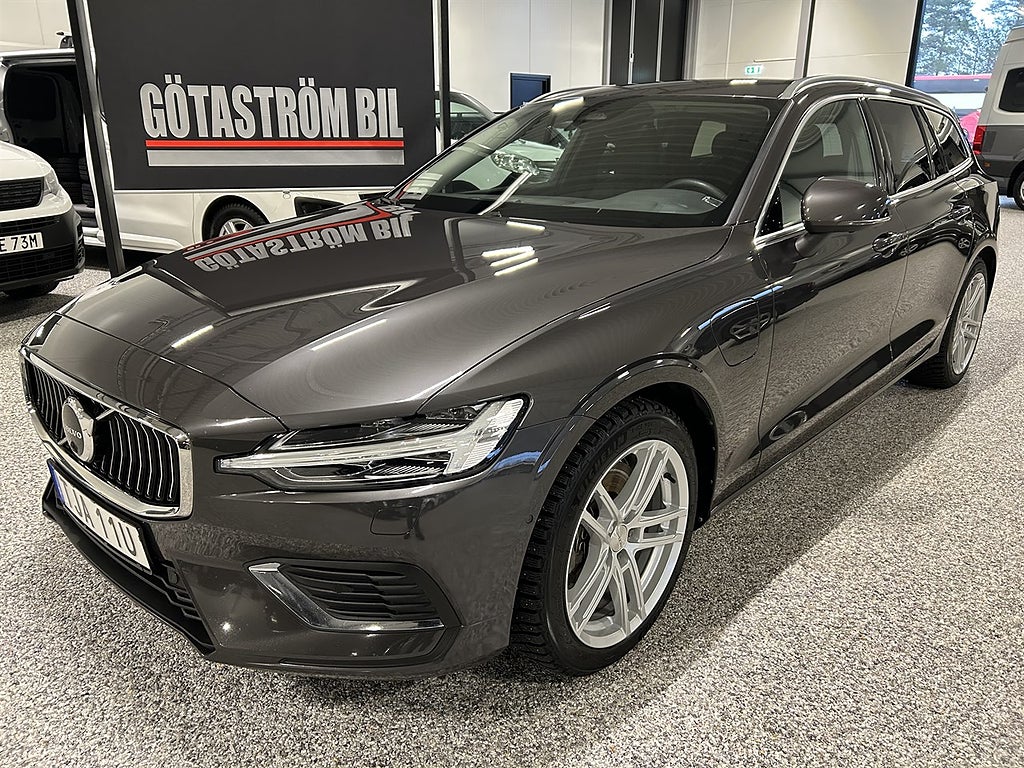 Volvo V60 Recharge T6 AWD 350Hk/Fin utr,Läder,mm