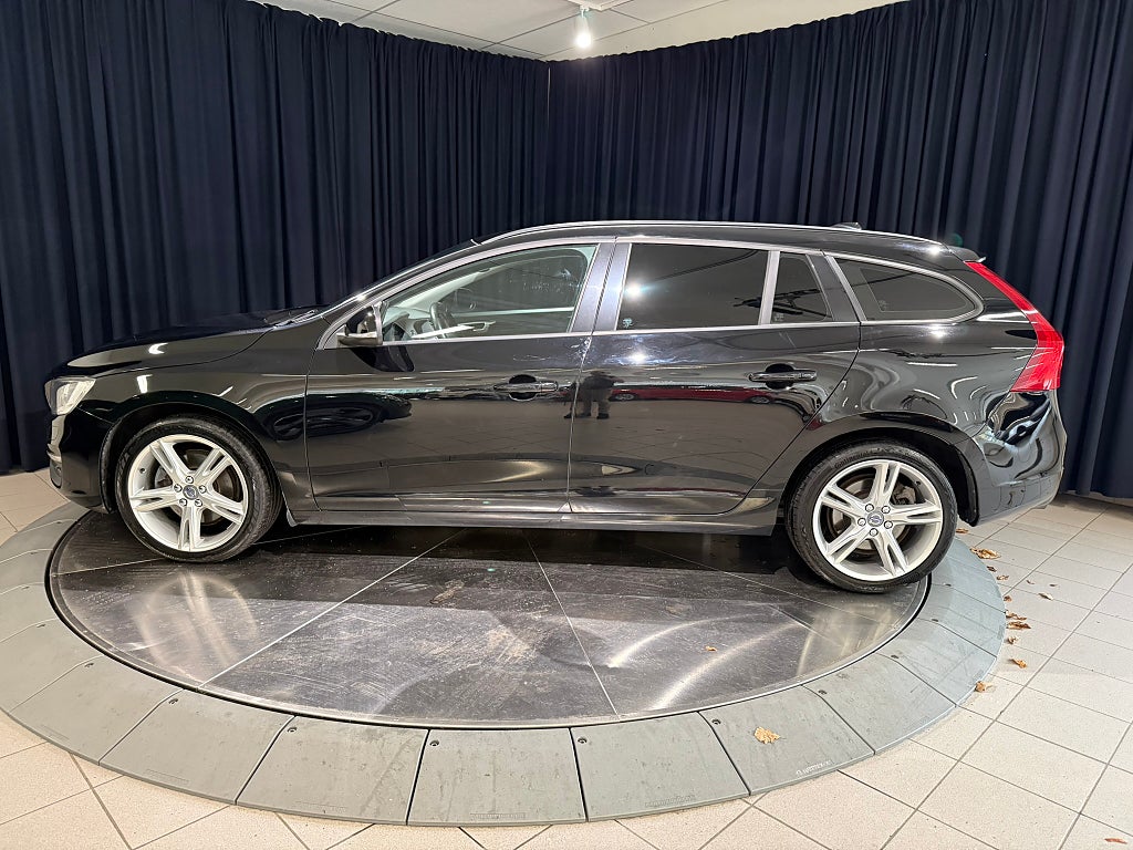 Volvo V60 2018 - miniatyr 3