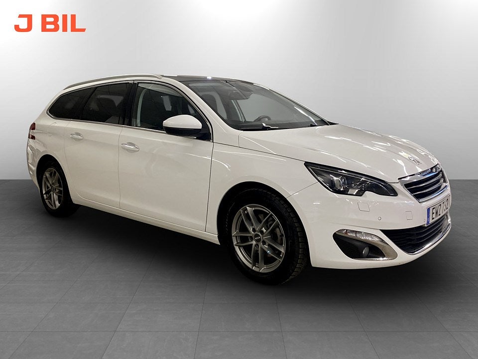 Peugeot 308 SW Allure 1.2 PT 130hk - PANO, P-SENSORER