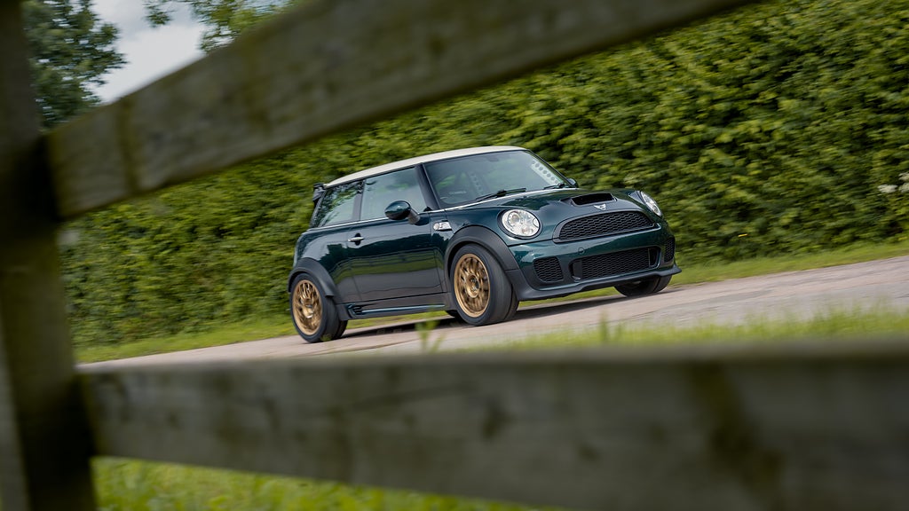Mini Coopern med V8-motorn, Vinin