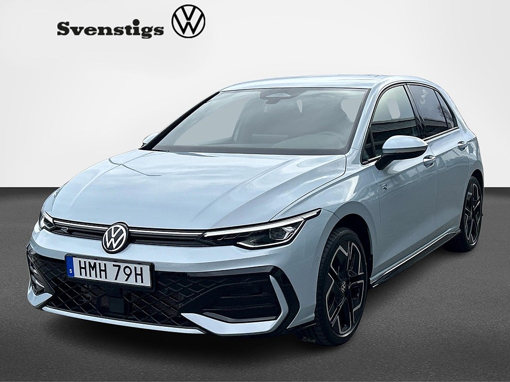 Volkswagen Golf R-LINE 1.5 eTSI 150HK Adapt.farth. Backkamera