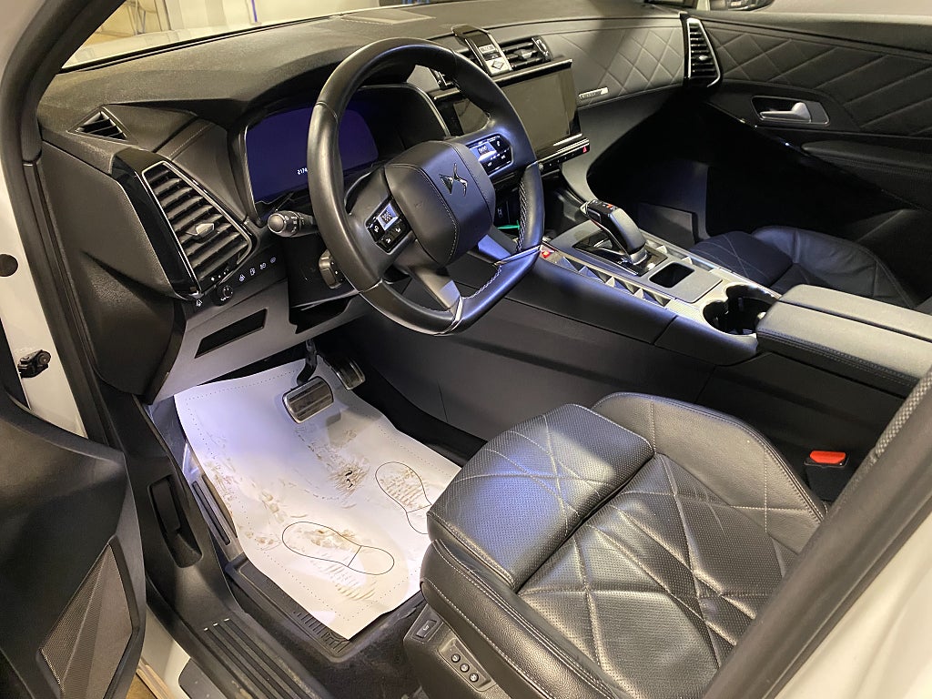 Bild på DS 7 Crossback E-Tense Exclusive 4x4 300hk Aut - PANORAMA