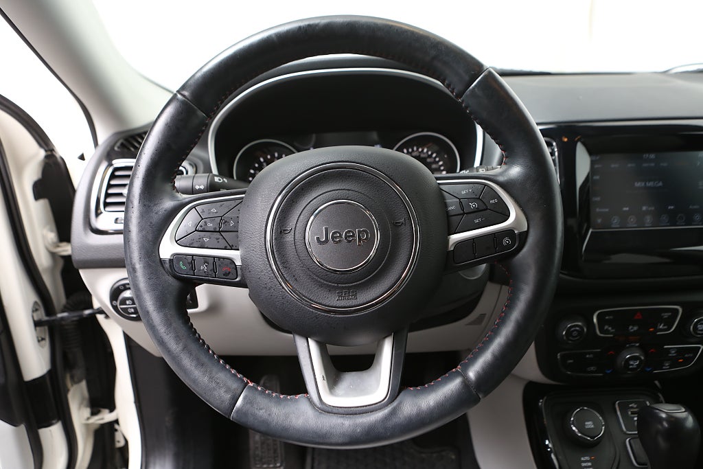 Jeep Compass 1,4 170hk Limited 4WD Aut Motorv 1års Garanti 2018