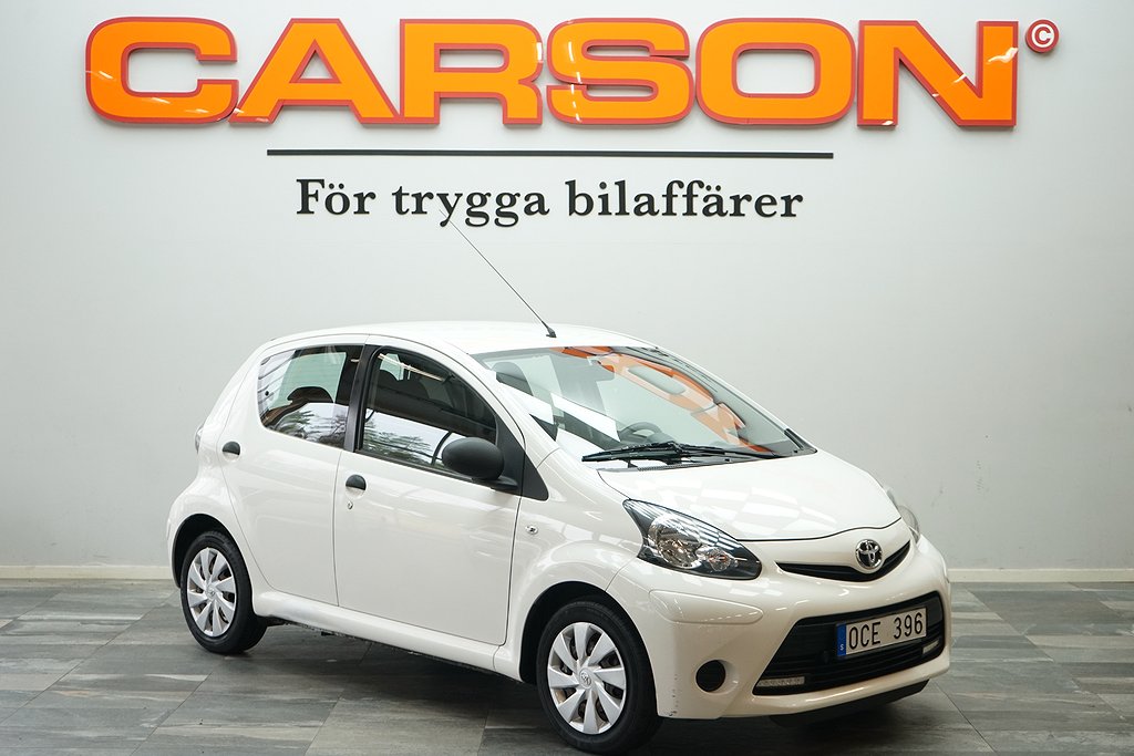 Toyota Aygo 5-dörrar 1.0 VVT-i Life Värmare 8200 Mil!