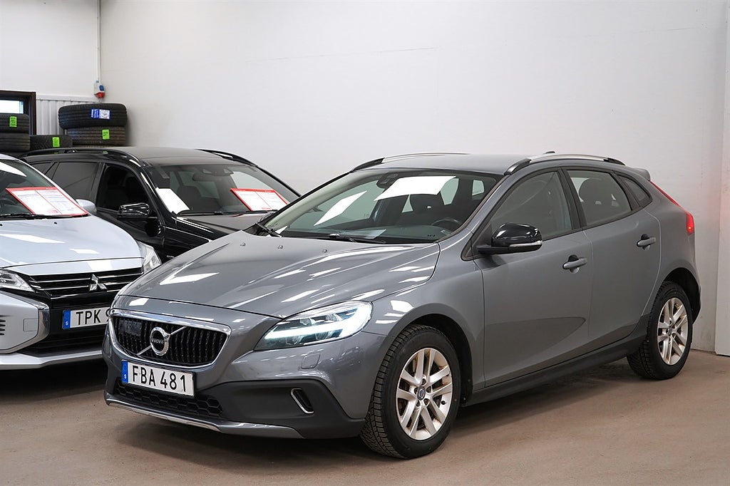 Volvo V40 CROSS COUNTRY D3 GPS B-KAMERA VÄRMARE