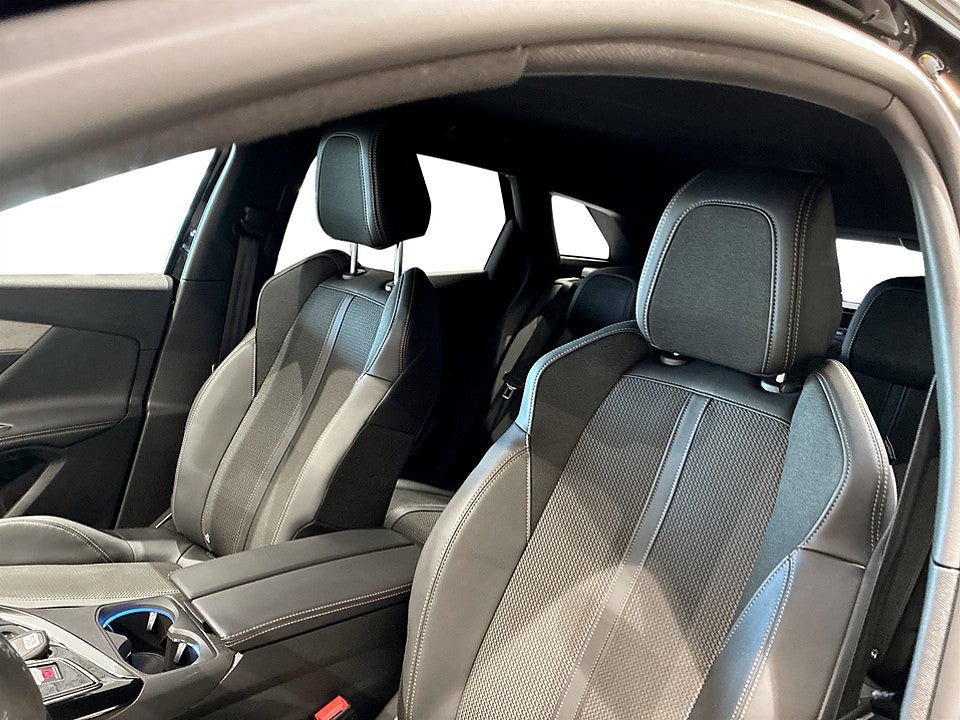 Bild på Peugeot 3008 GT 1.2 PT 130hk Aut BACKKAMERA KEYLESS