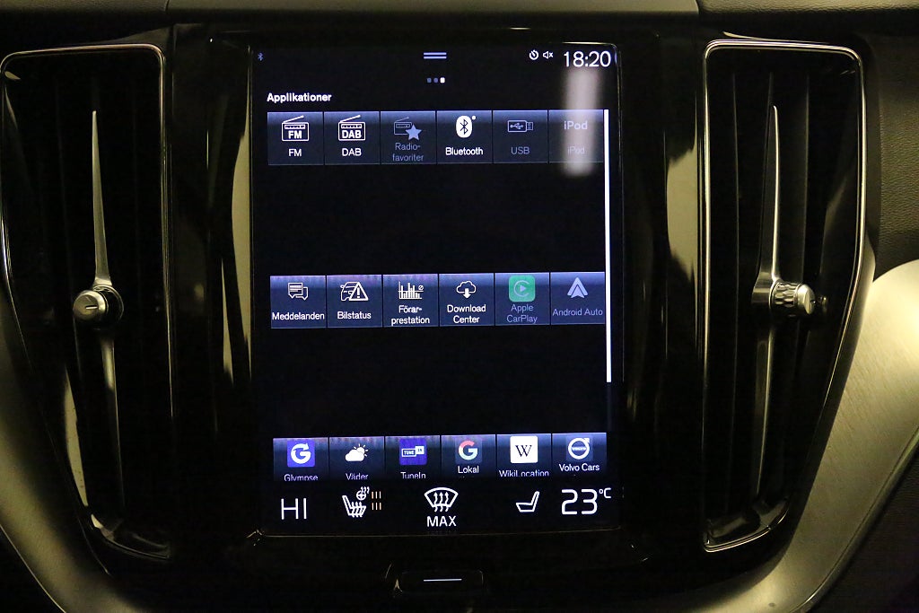 Volvo XC60 Recharge T6 340hk AWD Momentum Pano Drag Leasbar 2021