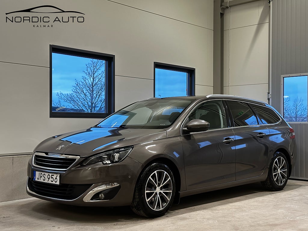 Peugeot 308 SW 1.2 PureTech Allure *Dragkrok* Euro 6