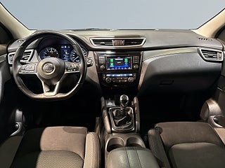 Nissan Qashqai 1.3 DIG-T DCT 360°kamera GPS Mvärm Drag S/V-hjul – bild 8