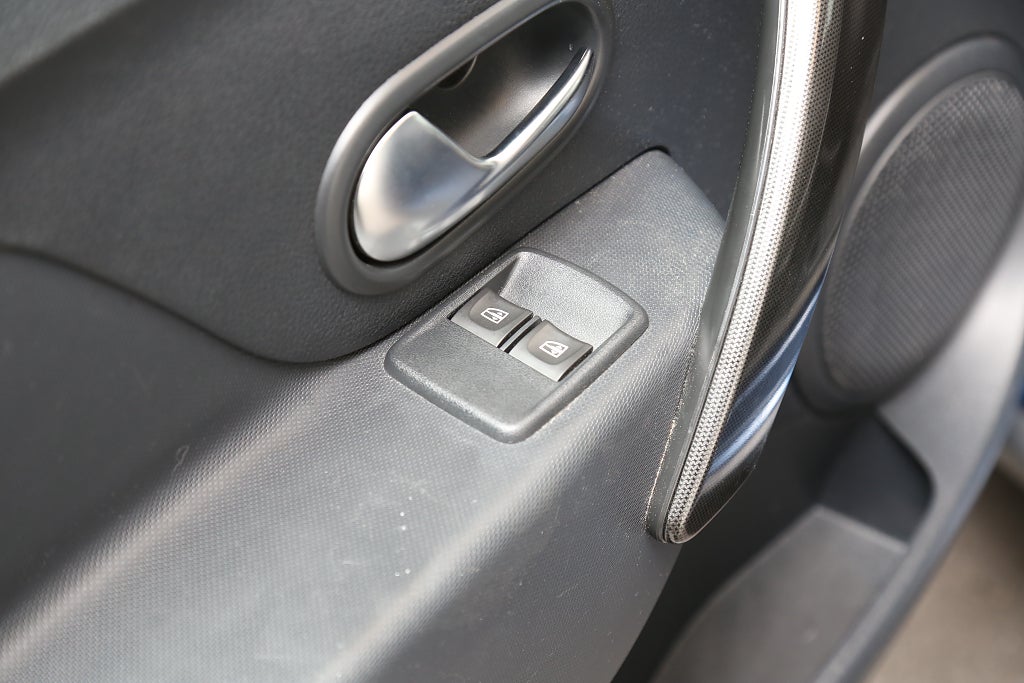 Dacia Sandero Stepway 0,9 TCe PhII Navi P-Sensorer Extraljus Motorvärm 2019