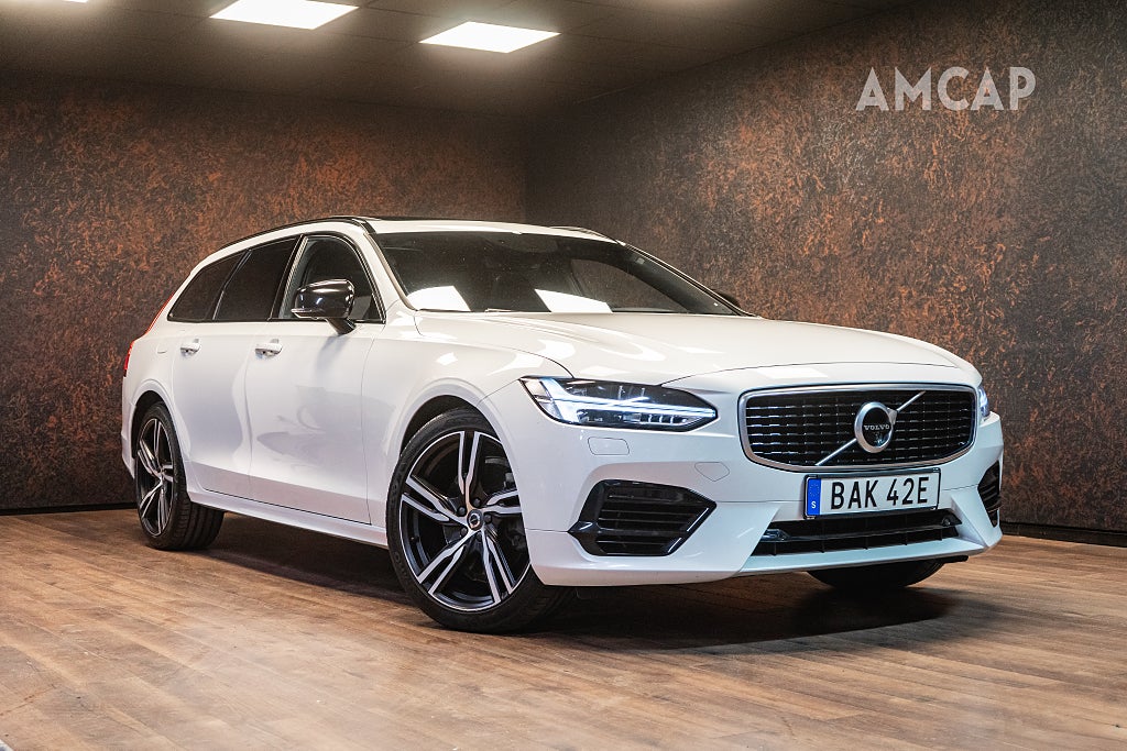 Volvo V90 T8 AWD R-Design | H/K | Pano | Luft | HuD | 2128 kr/mån