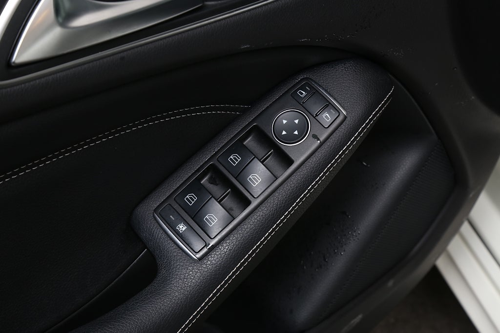 Mercedes-Benz B 180 d 7G-DCT Urban 2016